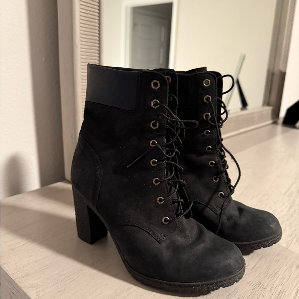 Timberland Black Ankle Booties with Chunky Heel